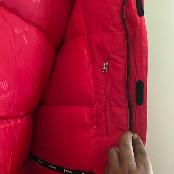 K-SWISS AUTHENTIC RED & GREY PUFFER JACKET FOR MEN’S & WOMEN’S - Picture 8 of 13